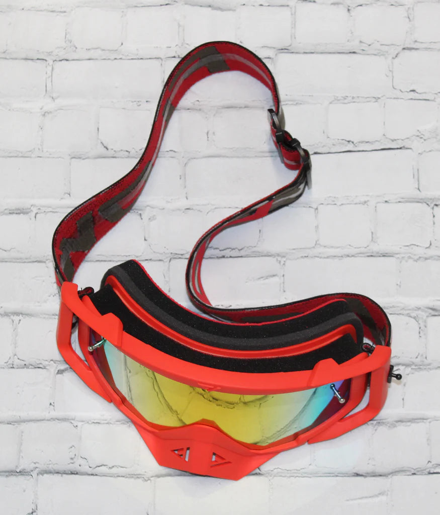 Top view of the Camo Red goggle by FlowVision Co